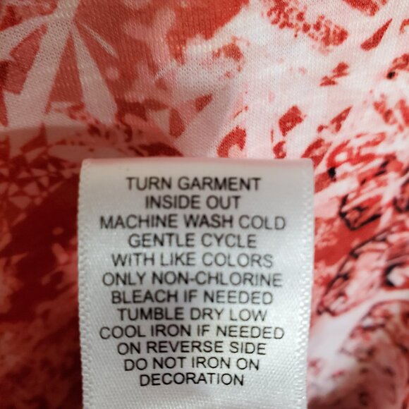 One World Snowflake Red & White NWT Embellishment V Neck Top Tunic XL - Picture 11 of 11